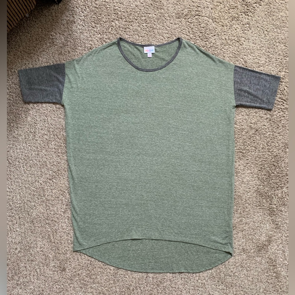 LuLaRoe Boyfriend T-shirt Size M